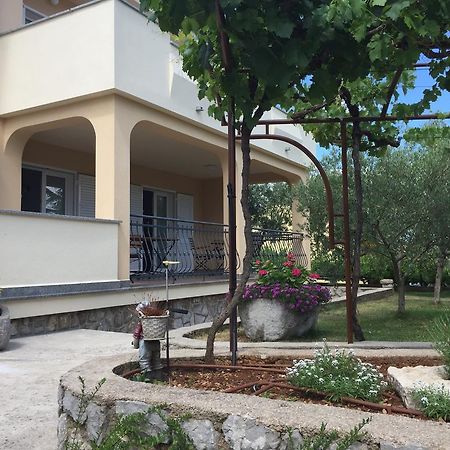 Apartments Sanbrandin Krk Town Kültér fotó