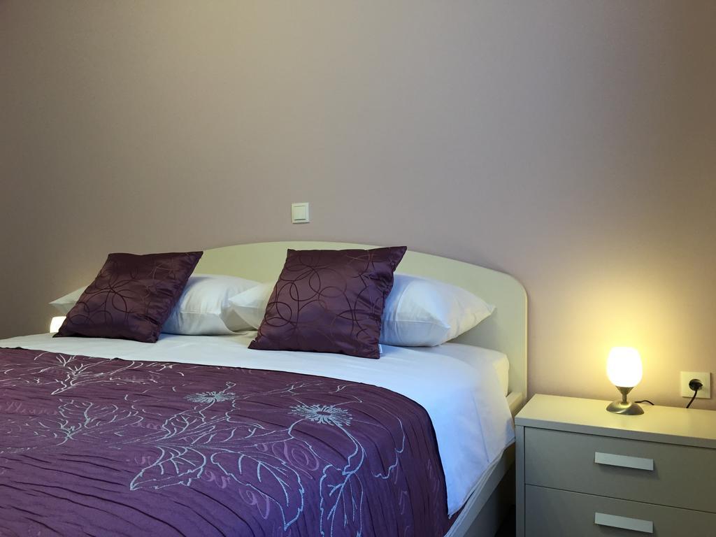 Apartments Sanbrandin Krk Town Szoba fotó